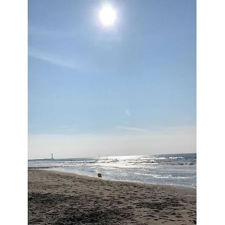 Chalet In Bredene With Parking